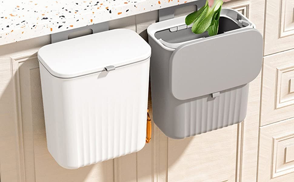 Hanging Trash Can with Slip Cover